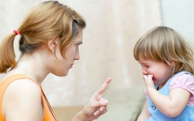 Không nên trách móc phê phán trẻ