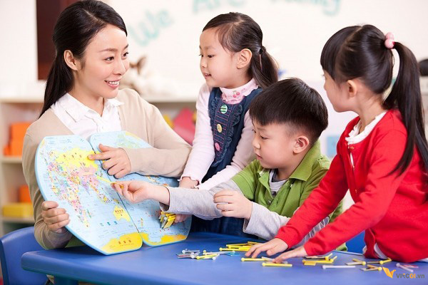 Kỹ năng ứng xử của giáo viên mầm non